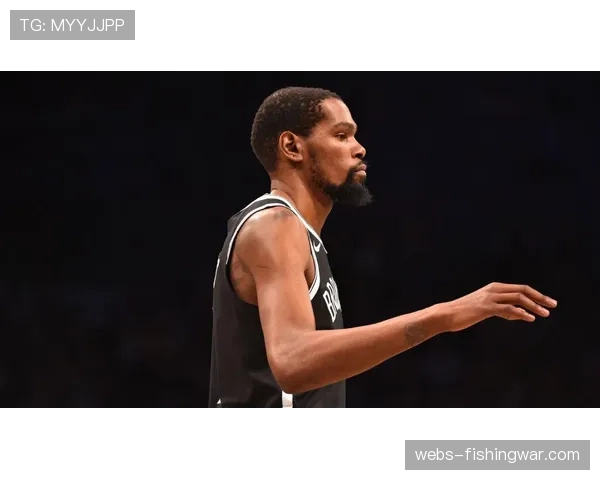 水星队宣布，中锋布里特妮·格里纳因个人事务将缺席季前训练营初期